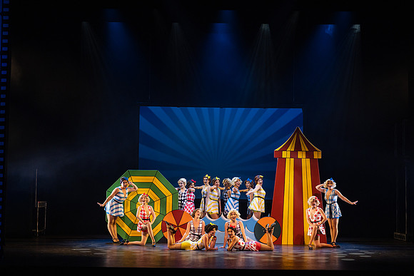 waapa 220609 mack and mabel 413-(PROOF ONLY)